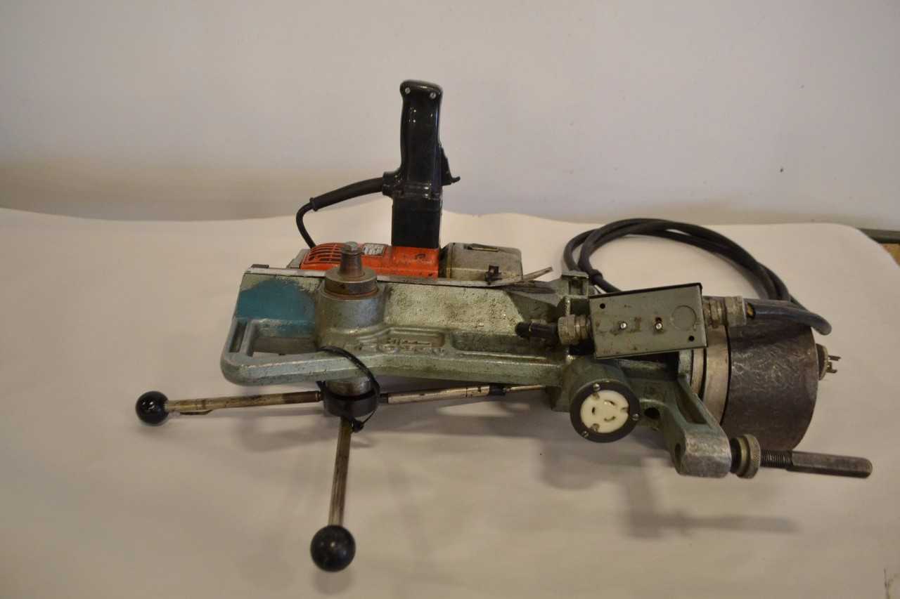 FINOMAG VARIABLE SPEED REVERSIBLE ROTARY HAND DRILL - MISCELLANEOUS