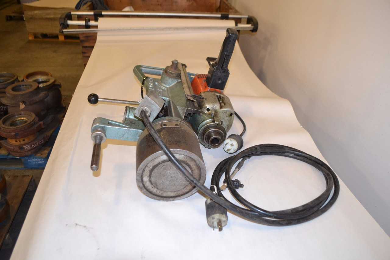 FINOMAG VARIABLE SPEED REVERSIBLE ROTARY HAND DRILL - MISCELLANEOUS
