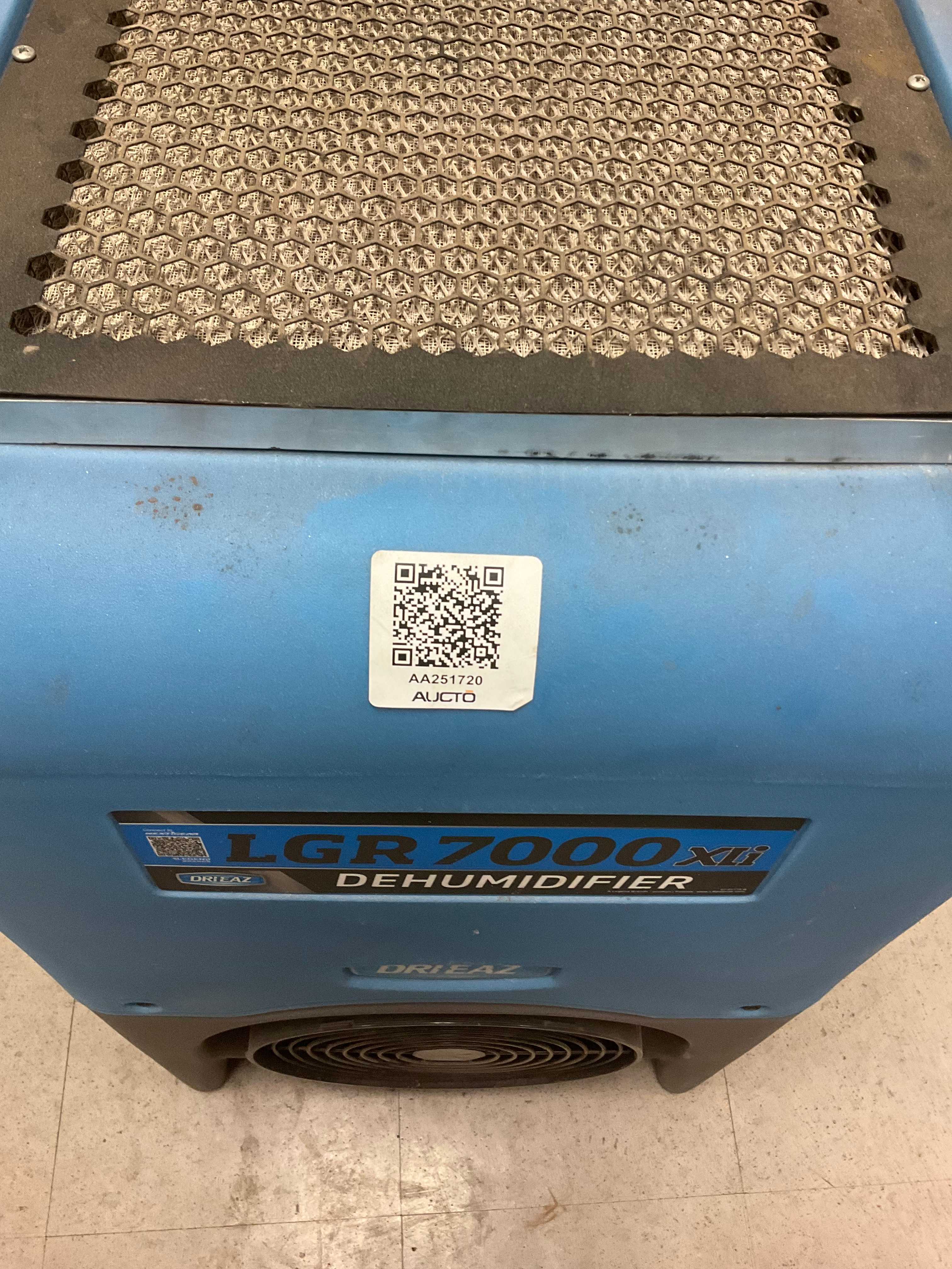DRI-EAZ LGR 7000 XLI DEHUMIDIFIER - DEHUMIDIFIER