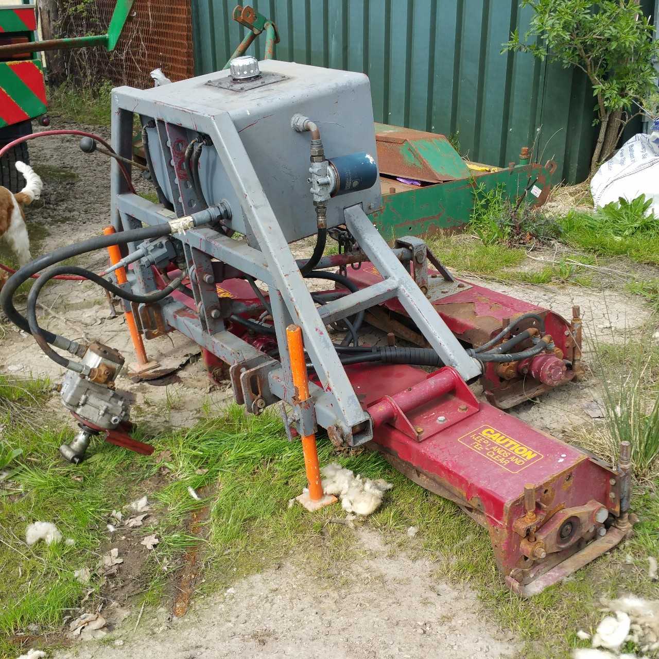 Huxley tractor mounted mower - MISCELLANEOUS