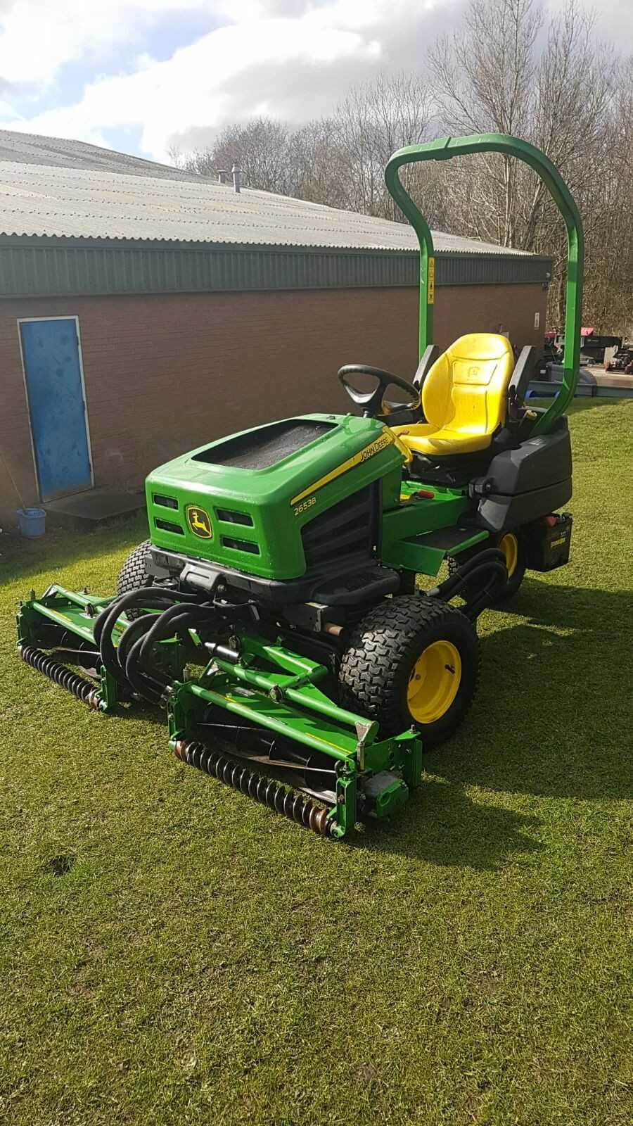 John Deere 2653B mower - MISCELLANEOUS
