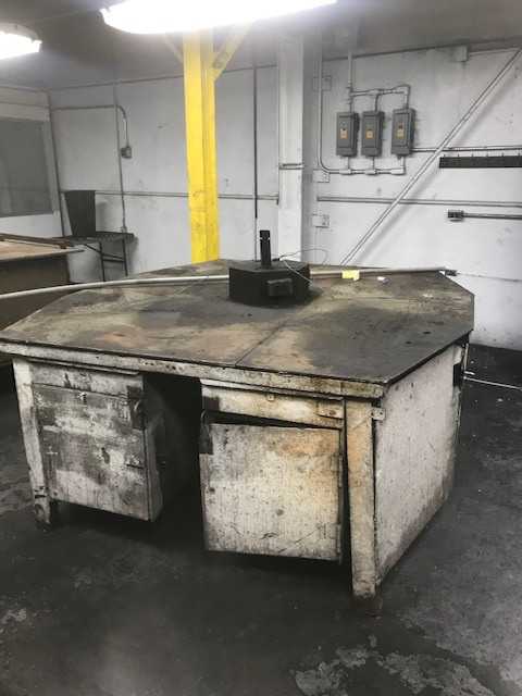 Steel Maintenance Bench - TOOL STORAGE
