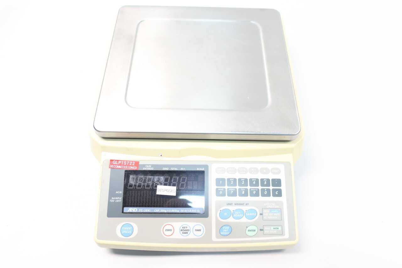 METTLER TOLEDO ANALYTICAL BALANCES AND SCALE - SCALES