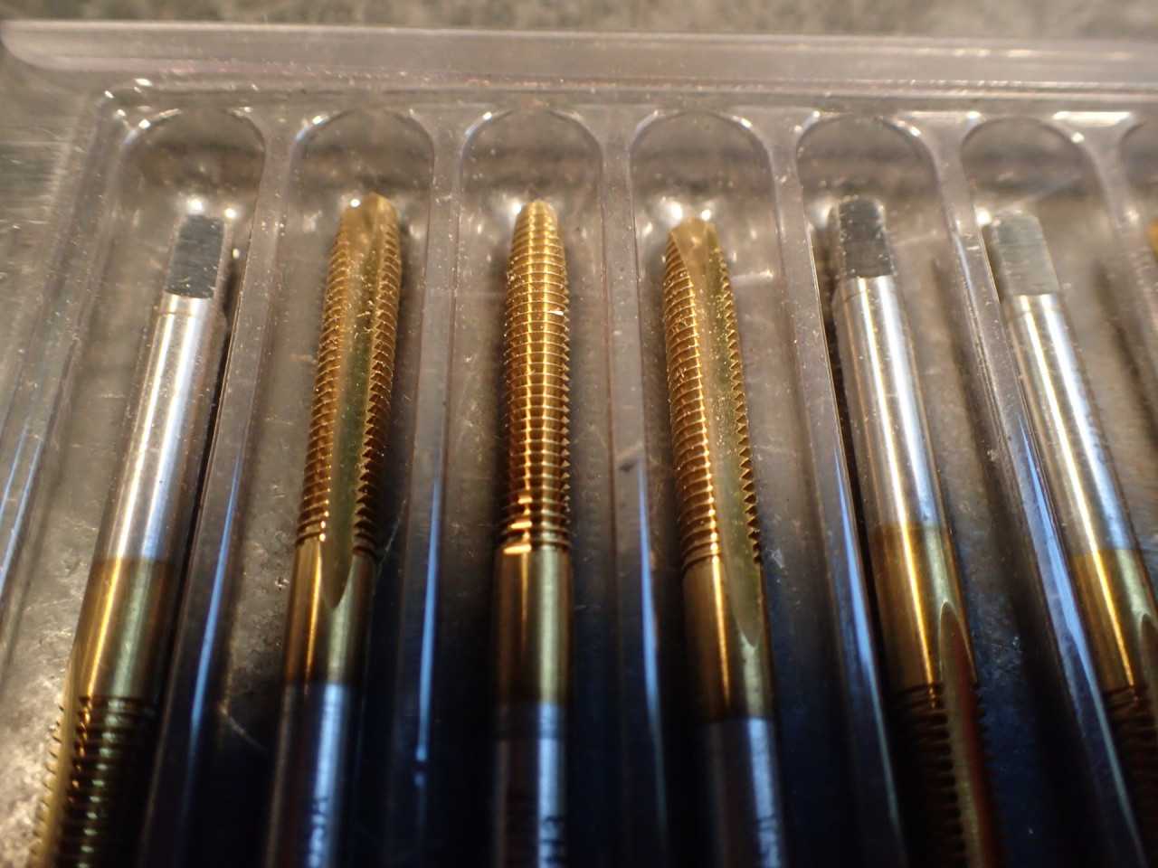 9 Pcs Cleveland #10-32 NF 2-Flute Spiral Pointed Hand Thread Taps TiN Coated HSS - MACHINING ACCESSORIES & TOOLING