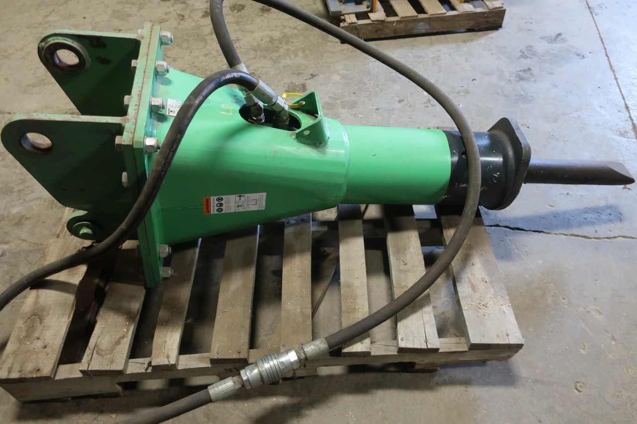 TRAMAC MONTABERT SC36 HYDRAULIC ROCK BREAKER ATTACHMENT - CONSTRUCTION EQUIPMENT ATTACHMENTS