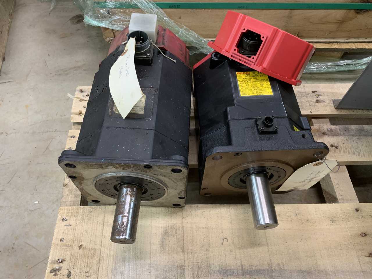 LOT OF 2 USED FANUC SERVO MOTORS - SERVO