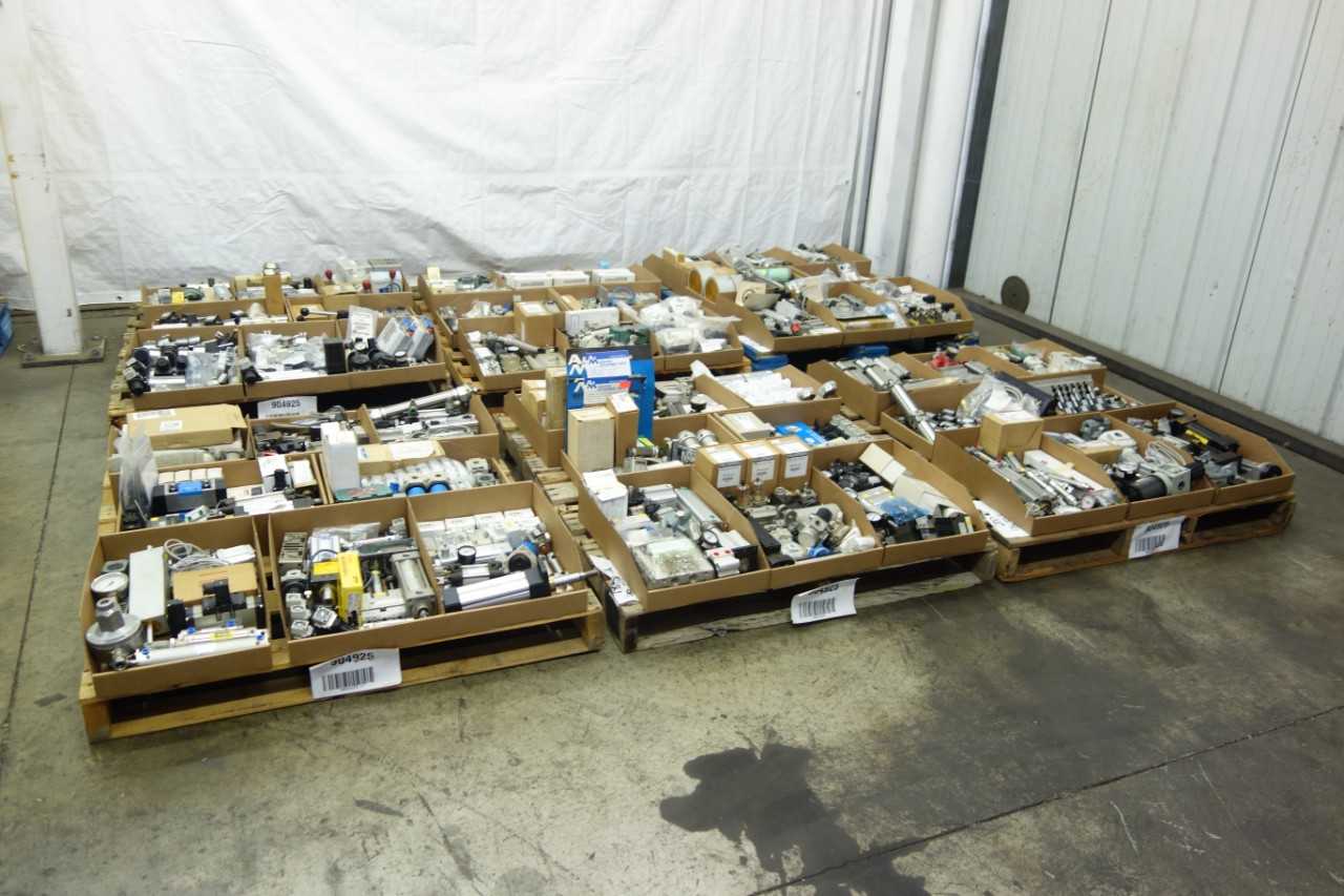 6 PALLETS OF ASSORTED PNEUMATIC REPLACEMENT PARTS - PNEUMATIC POWER TOOL