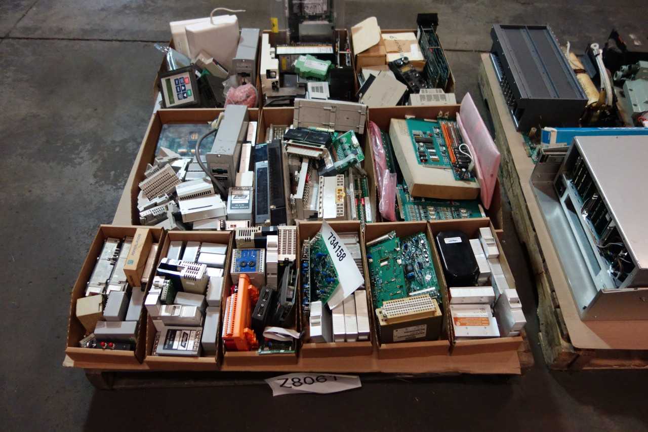 2 PALLETS OF ASSORTED ELECTRICAL MODULES, CIRCUIT BOARDS, TRANSFORMERS, COMMUNICATION INTERFACE, CONTROLLERS, ISOLATORS - OMRON, ALLEN BRADLEY, SANYO - ELECTRICAL COMPONENTS