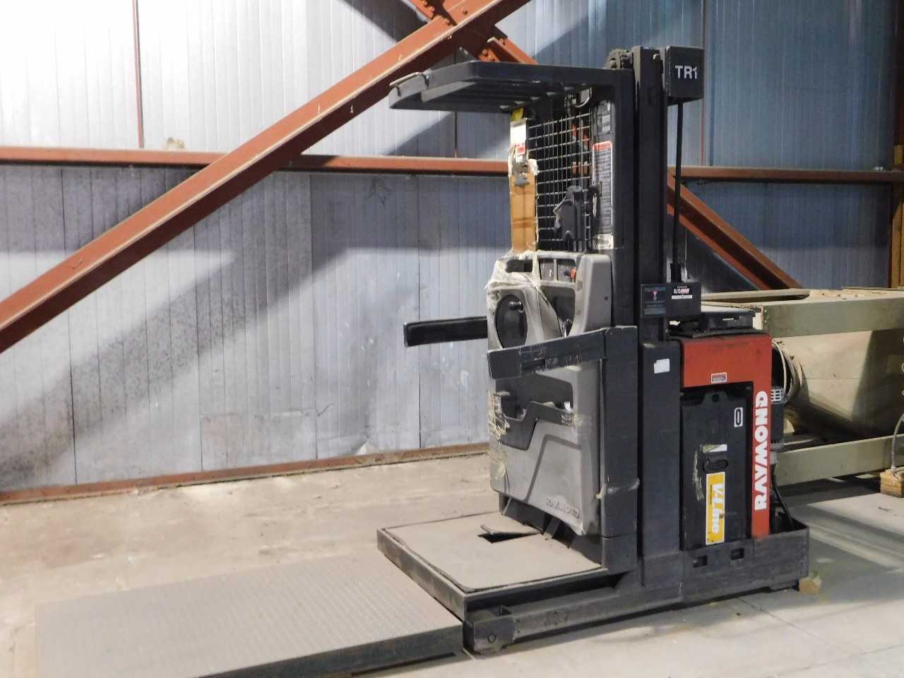 Raymond Stand on Forklift Needs Repair - FORKLIFTS