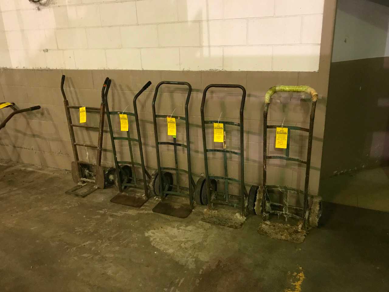 6 Hand Carts - ROLLING CARTS