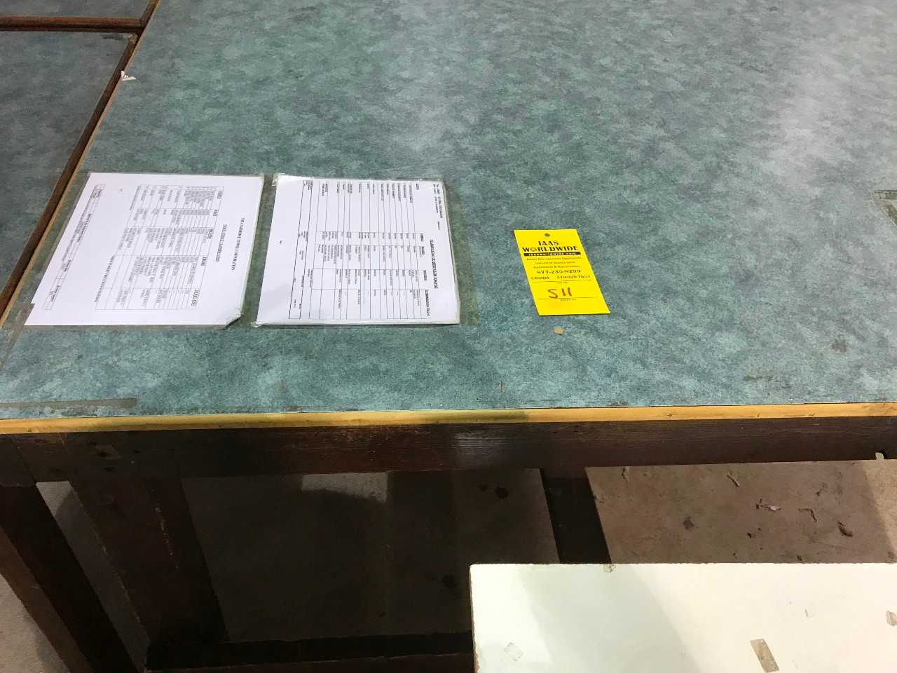 Sorting Tables Lot of 4 - MATERIAL HANDLING