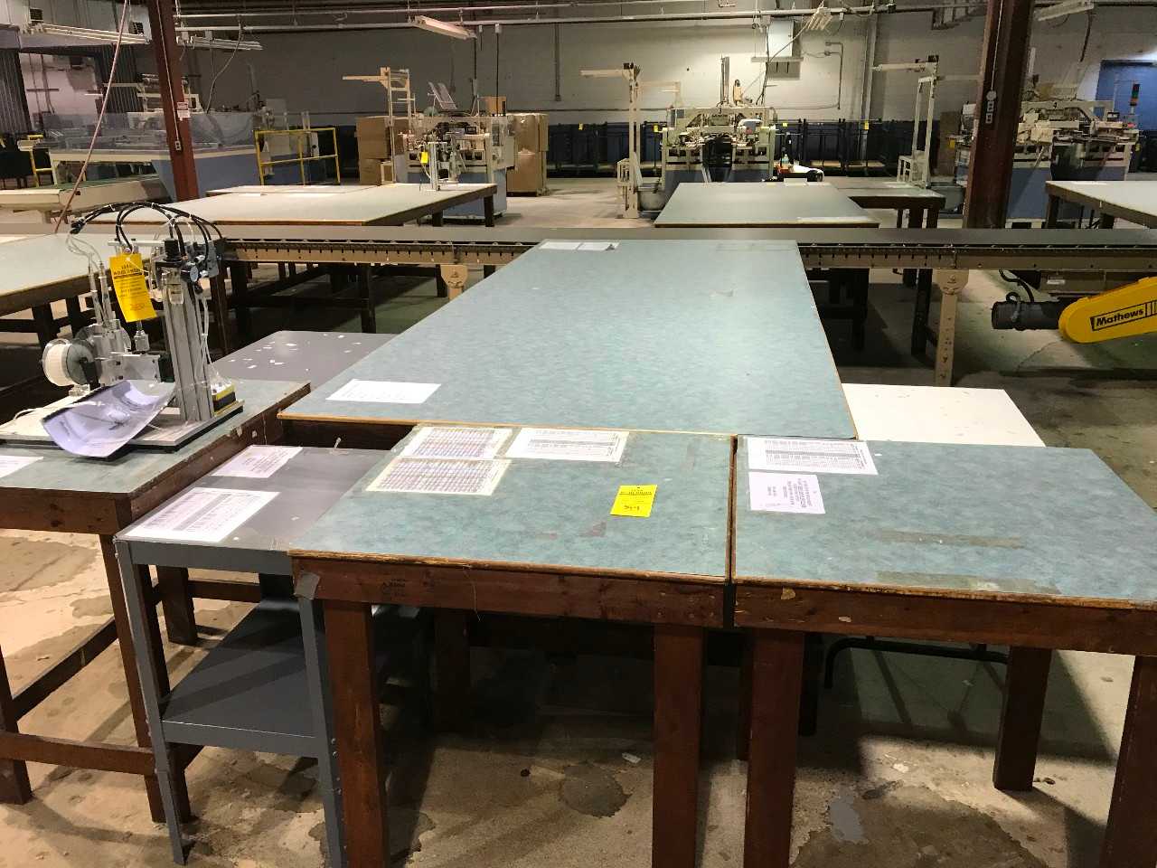 Sorting Tables Lot of 5 - MATERIAL HANDLING