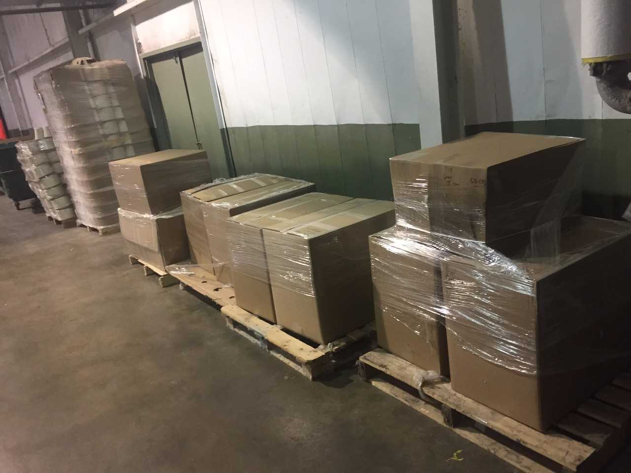 Weaving Yarn Approx 28,000 Pounds  - MISCELLANEOUS