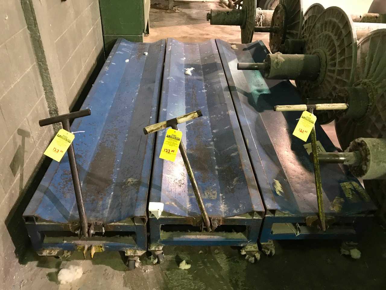 Lot of 3 Loom Beam Carts - MISCELLANEOUS