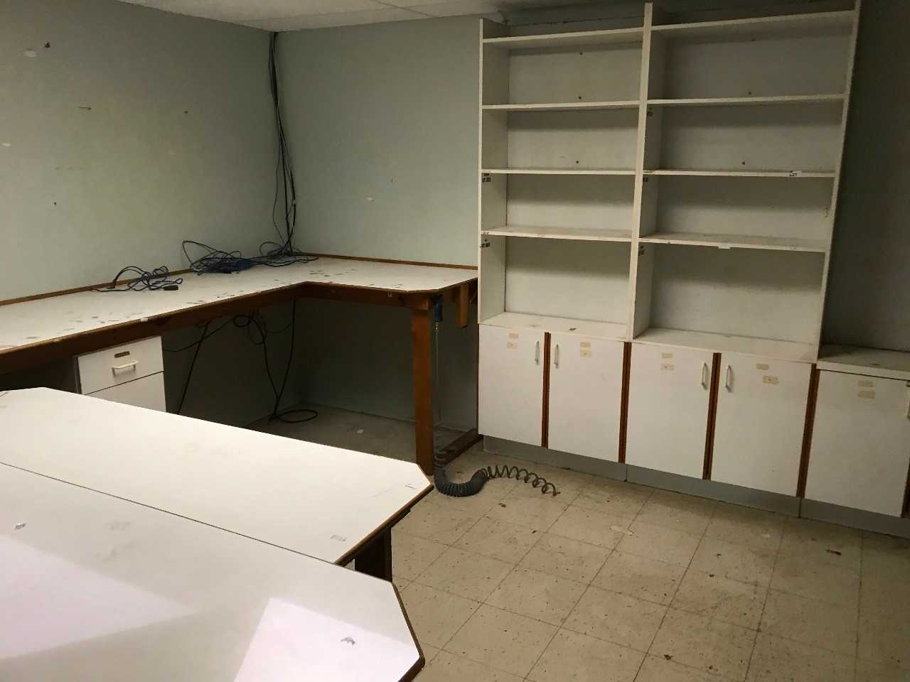 Contents of room - MISCELLANEOUS
