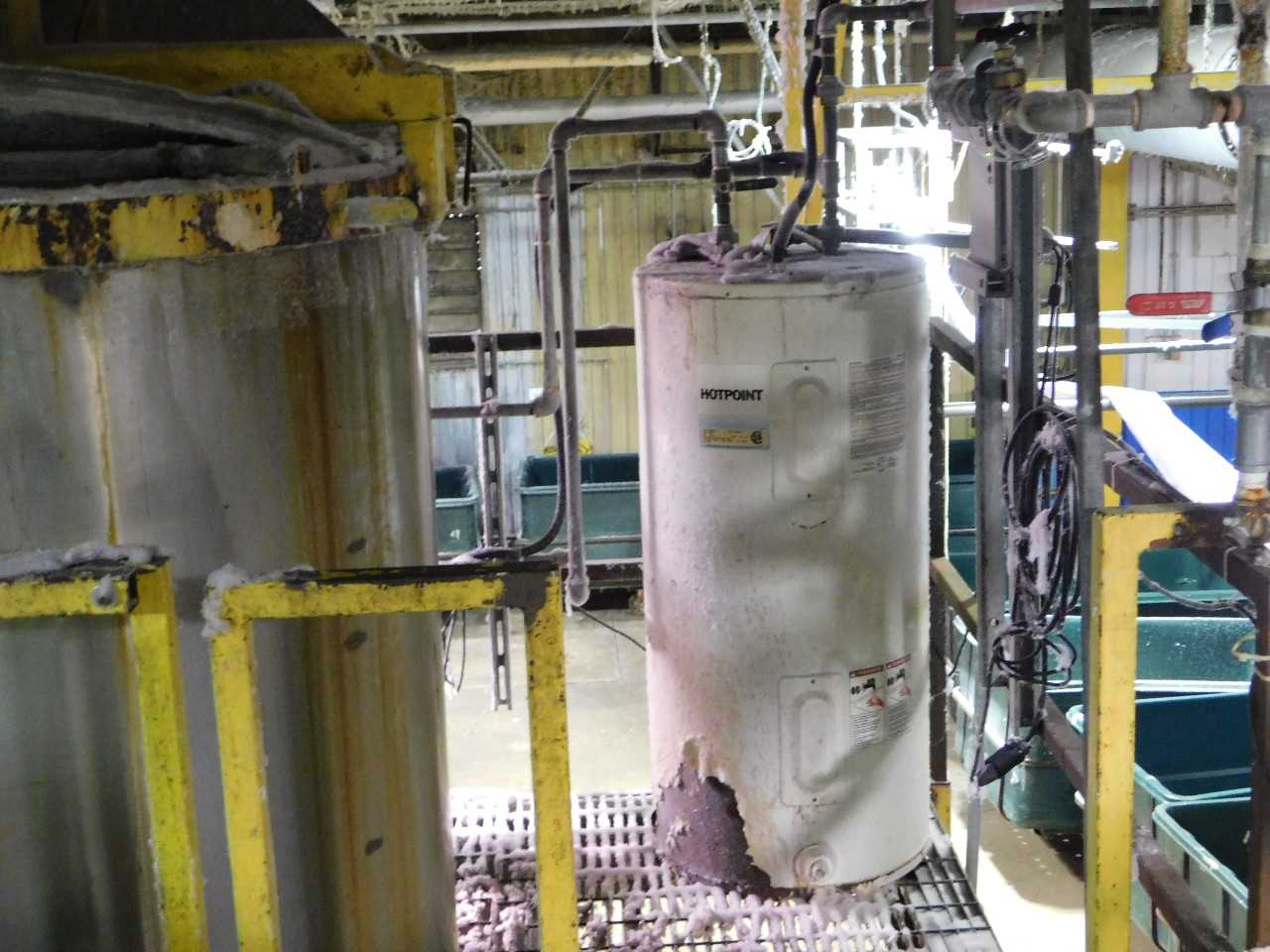 Hot Water Tank - PROCESS EQUIPMENT