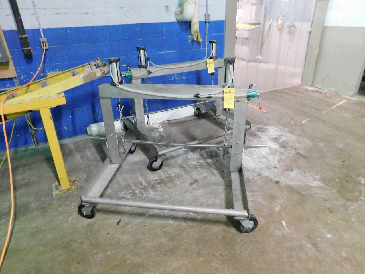 2 Stainless Steel Lifting  Devices - LIFT CART