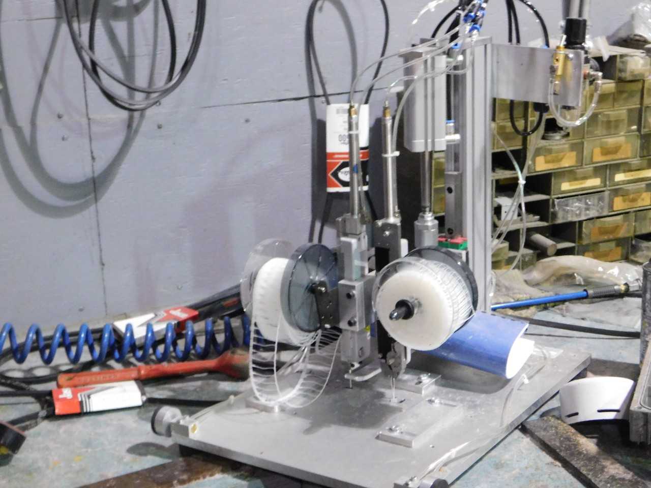 Benson Tandem Bar Tack - PACKAGING