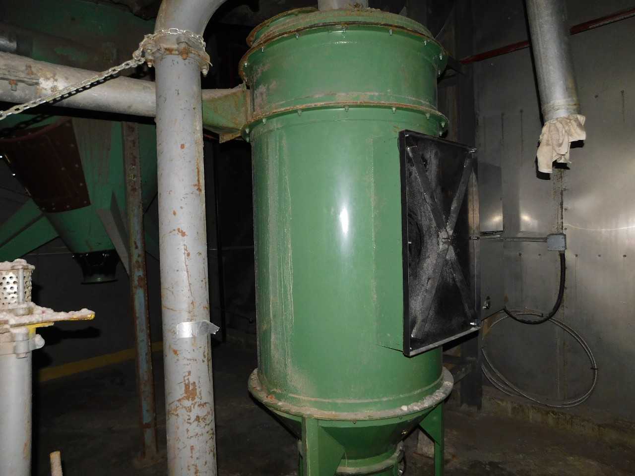 Set of 2 Dust Collectors 1 Large 1 Small - DUST COLLECTOR