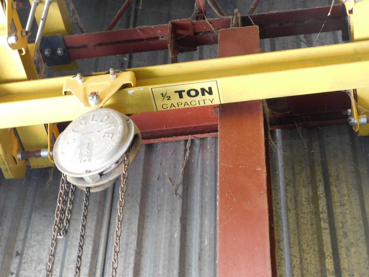 1/2 Ton Boom Lift with Clayton 1/2 ton Manual winch - BOOM LIFTS