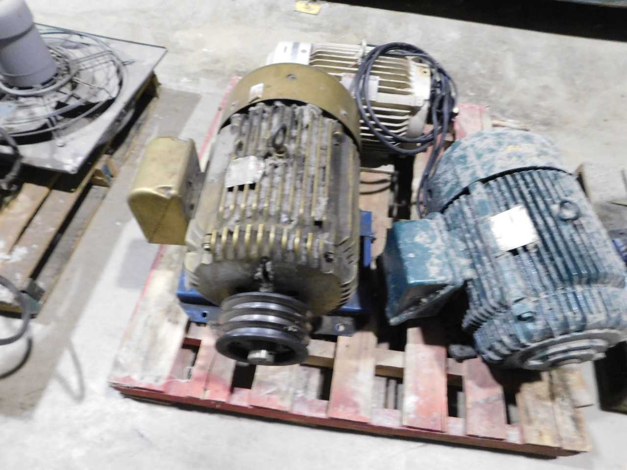 Pallet of 5 Electric Motors - ELECTRIC MOTORS