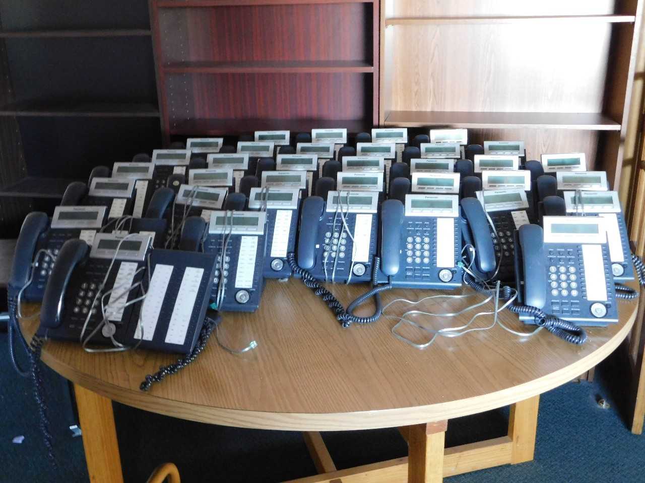 Samsung OfficeServ 7100 Telephone System to support 16 Digital Stations  - INDUSTRIAL PARTS