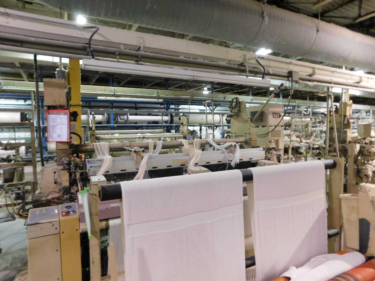  2002 Tsudakoma 230 cm ZAX Air Jet Looms with mechanical tuckers - PROCESS EQUIPMENT