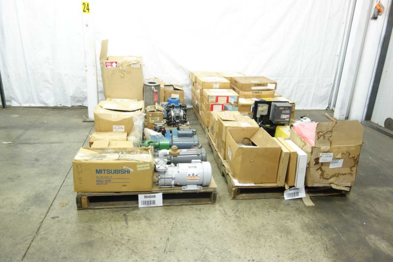 4 PALLETS OF ASSORTED PUMPS AND PUMP PARTS - PUMPS
