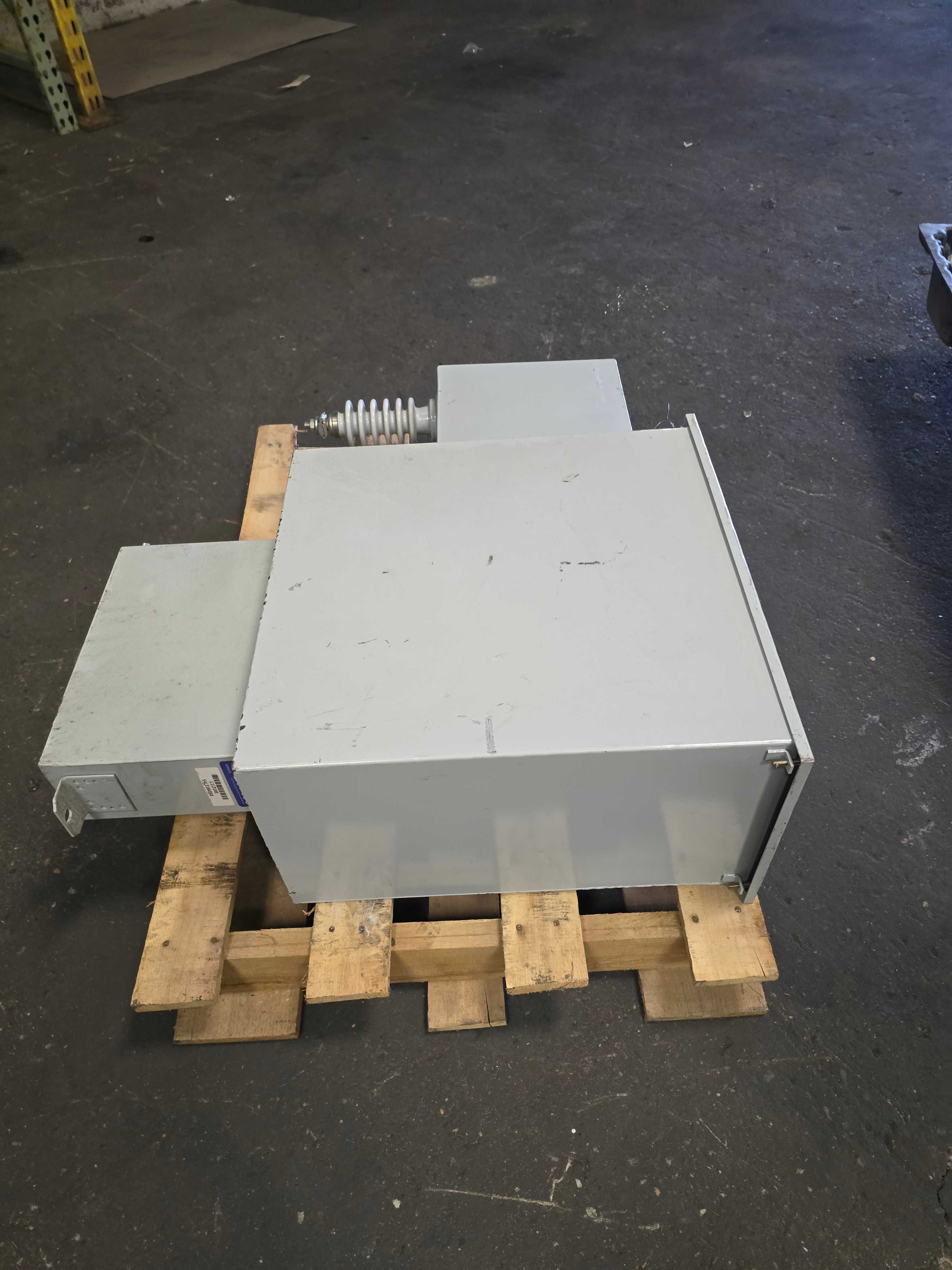 LOT OF GE CAPACITORS - QTY 2 - INDUSTRIAL PARTS