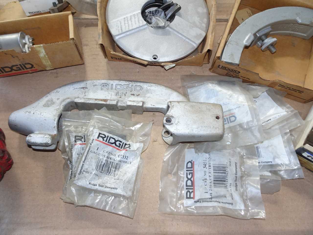 Misc RIDGID pipe threader parts - ELECTRIC POWER TOOLS