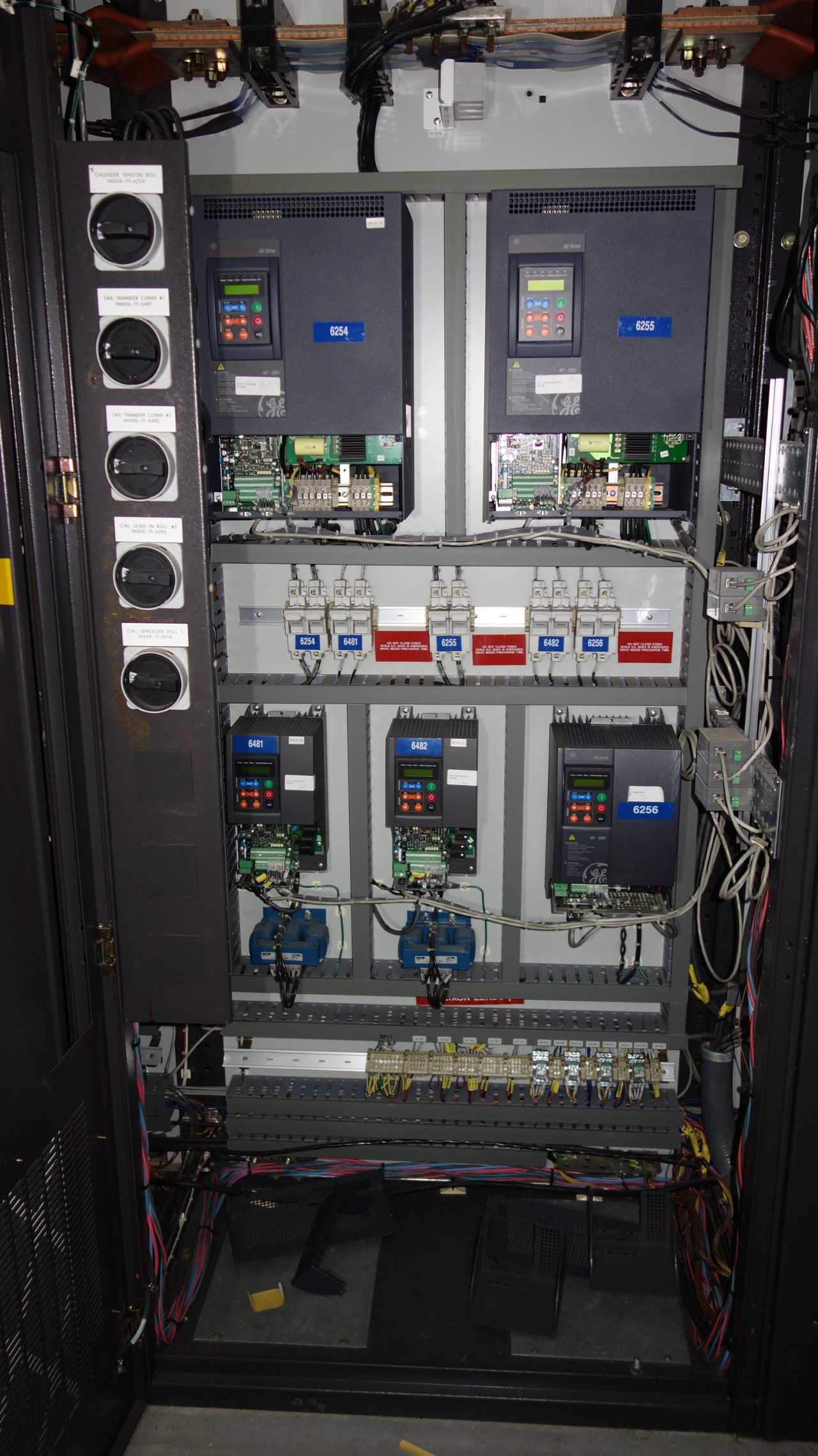 GE INNOVATION SERIES 3VVRJ607CI029 LV AC DRIVE CABINET - MOTOR DRIVES