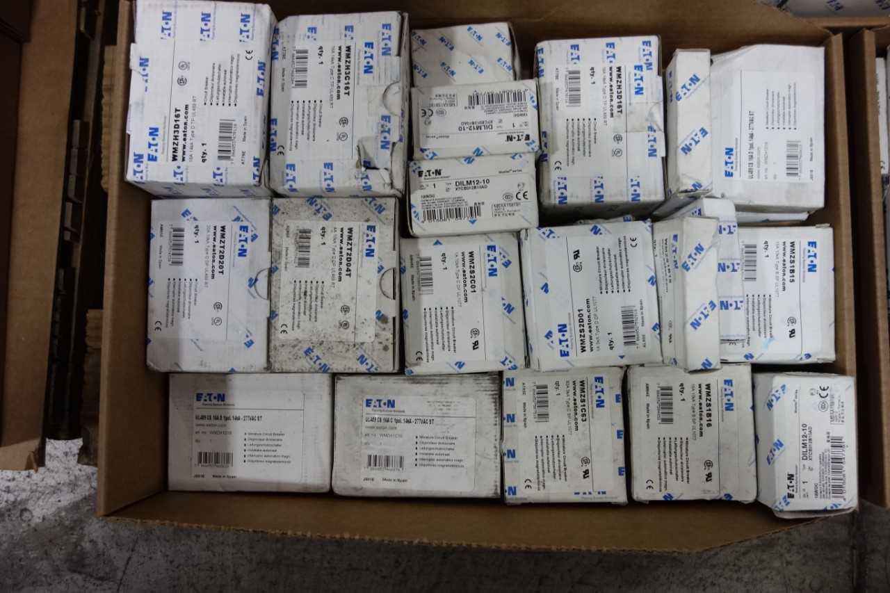 2 PALLETS OF ASSORTED EATON CIRCUIT BREAKERS - CIRCUIT BREAKERS