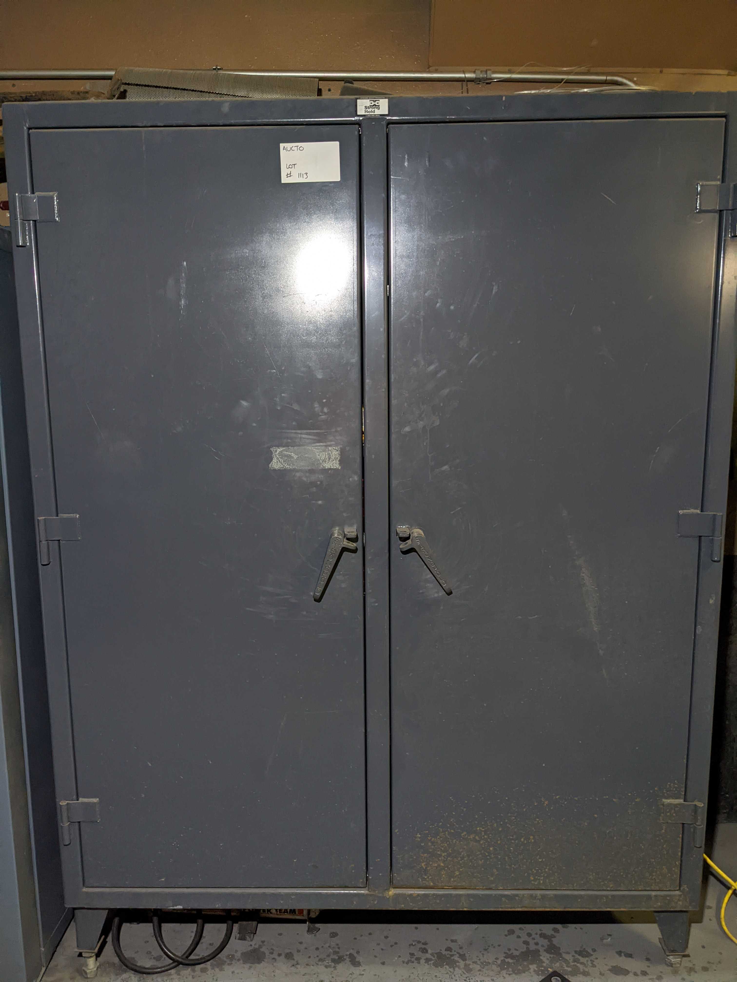 CABINET WITH CONTENTS - INDUSTRIAL PARTS