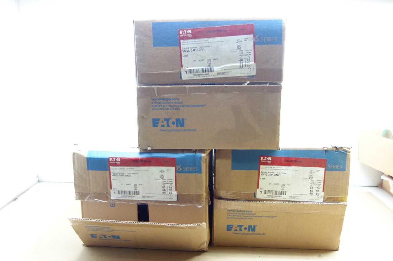 LOT OF 3 EATON CROUSE- HINDS SERIES CHAMP VMVL LED LIGHT FIXTURE - LIGHTING