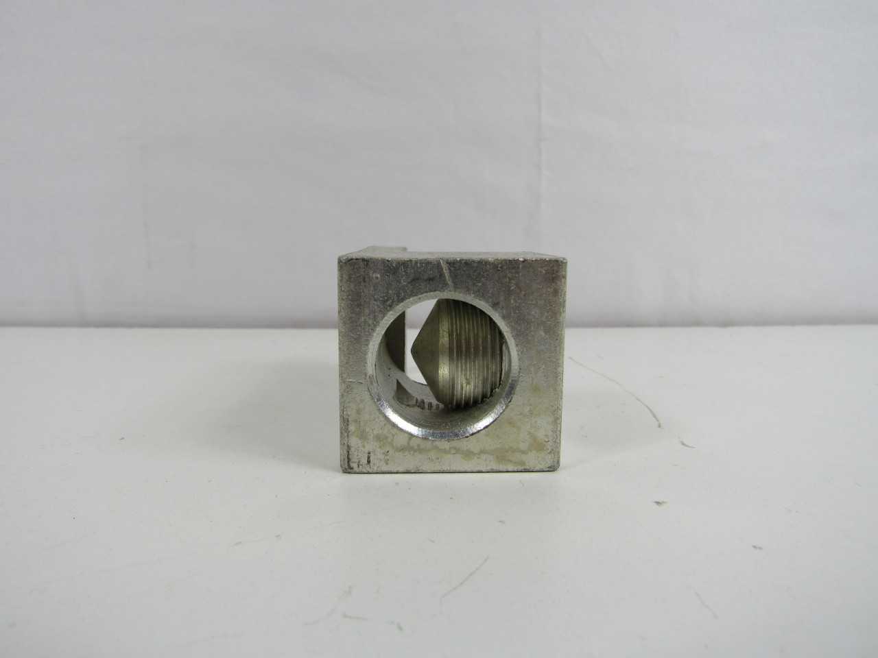 Lot of Quantity 47x TA-600 Lugs - ELECTRICAL COMPONENTS