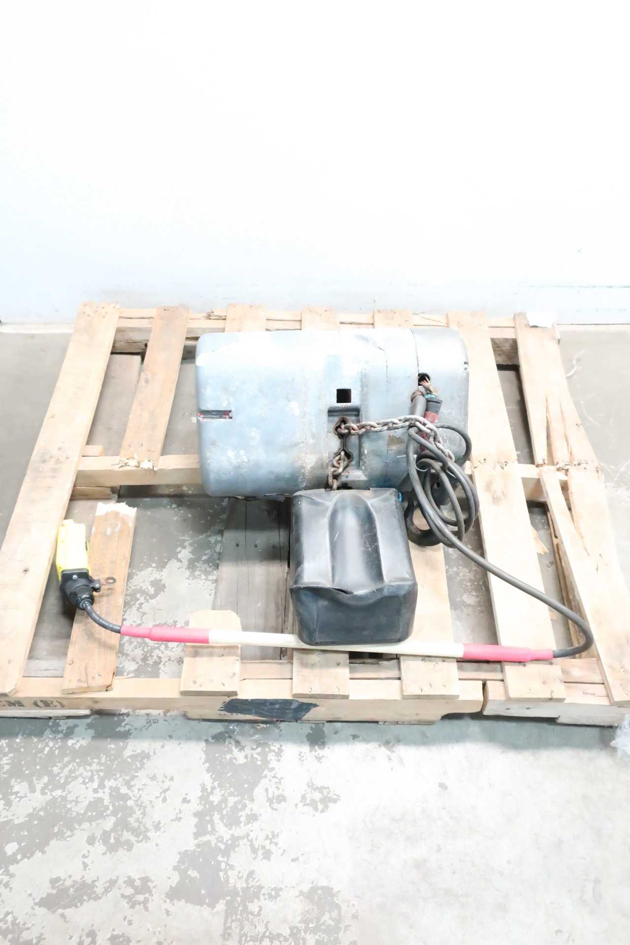 CM COLUMBUS MCKINNON 1TON ELECTRIC HOIST - LIFTING EQUIPMENT CM COLUMBUS MCKINNON 1TON ELECTRIC HOIST - LIFTING EQUIPMENT
