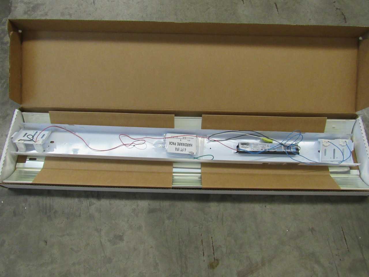 Atlas IFA4232UEI8 Lighting Fixture Fluor 120-277VAC 32 Watts - LIGHTING