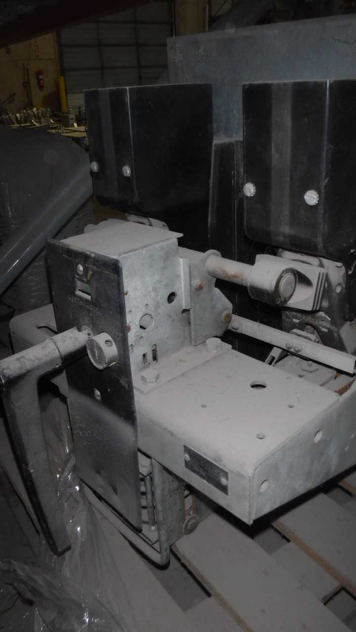 Westinghouse Air Circuit Breaker - CIRCUIT BREAKERS