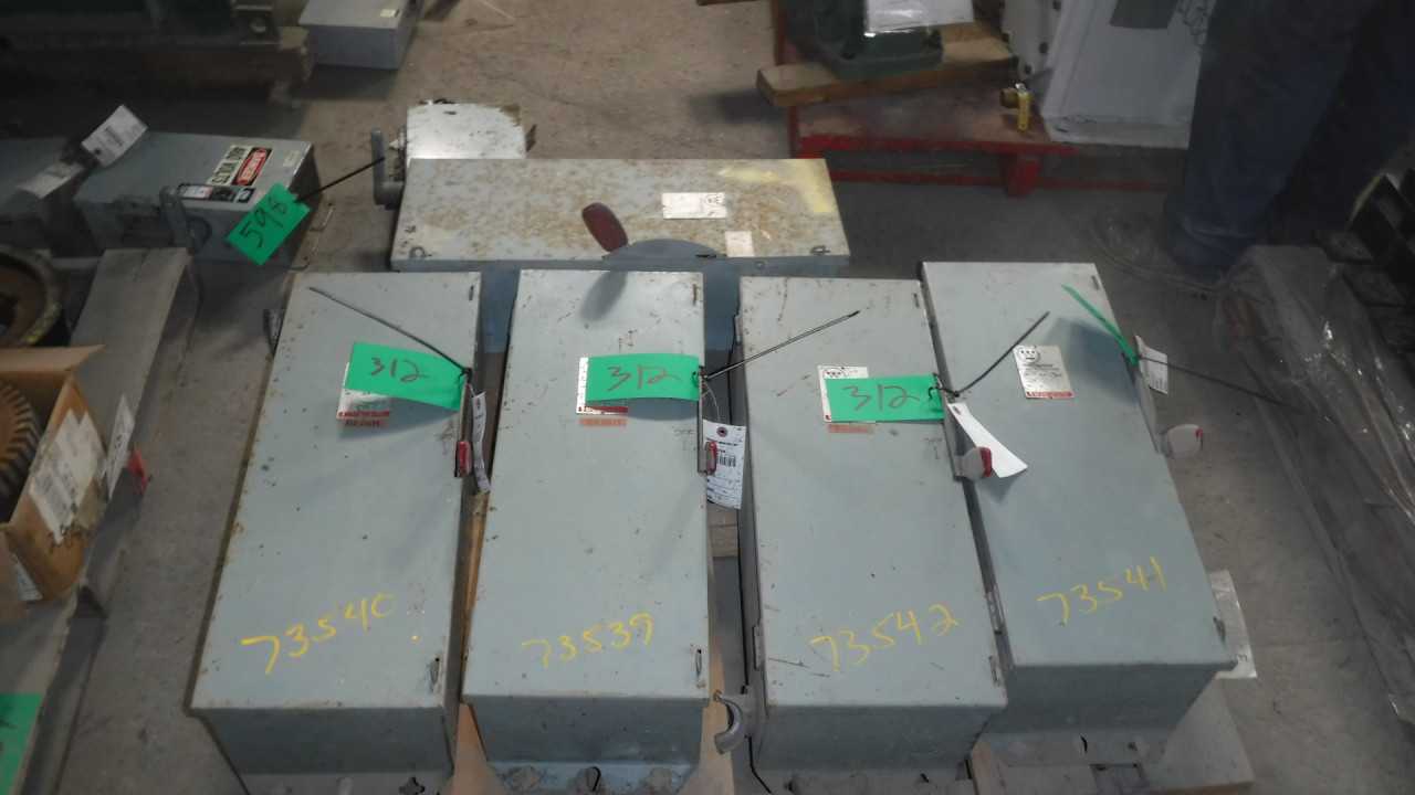 Lot of Five 100 Amp Westinghouse Safety Switches - DISCONNECT SWITCHES