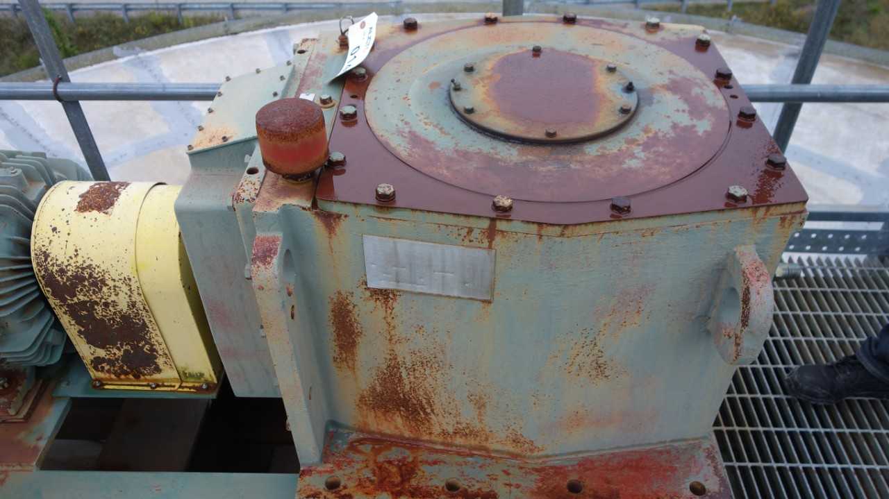 LIGHTNIN 780-Q-40 40HP 31.9:1 MOTOR MIXER DRIVE - ELECTRIC MOTORS
