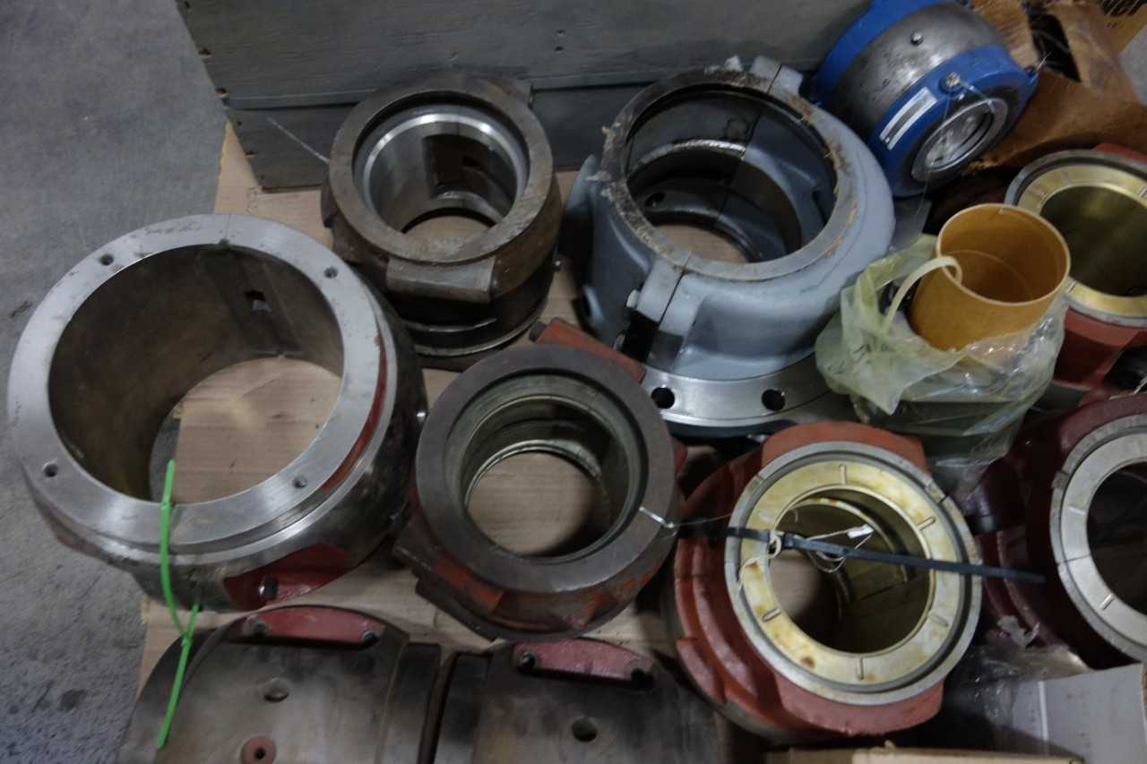 LOT OF ASSORTED BABBIT BEARINGS - BEARINGS