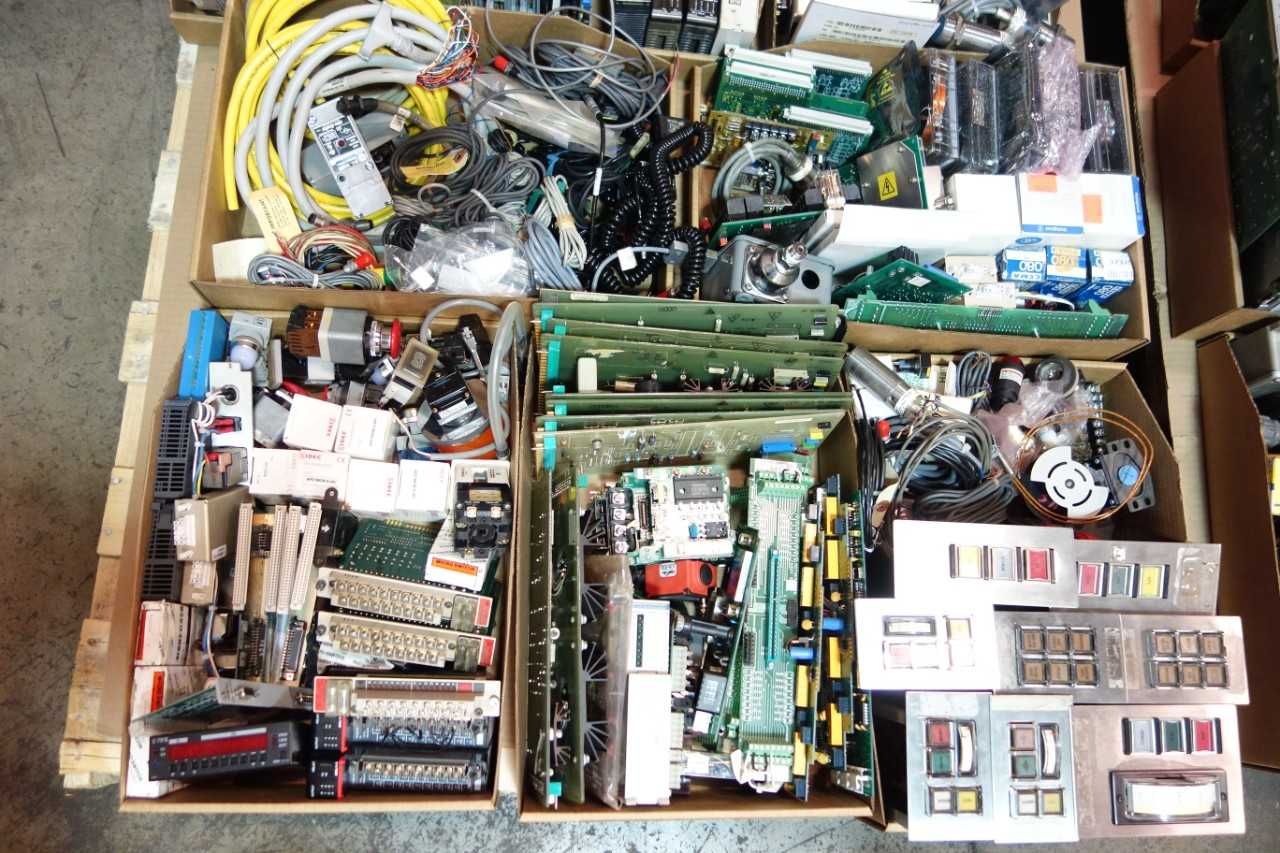 4 PALLETS OF ASSORTED AUTOMATION - INDUSTRIAL PARTS