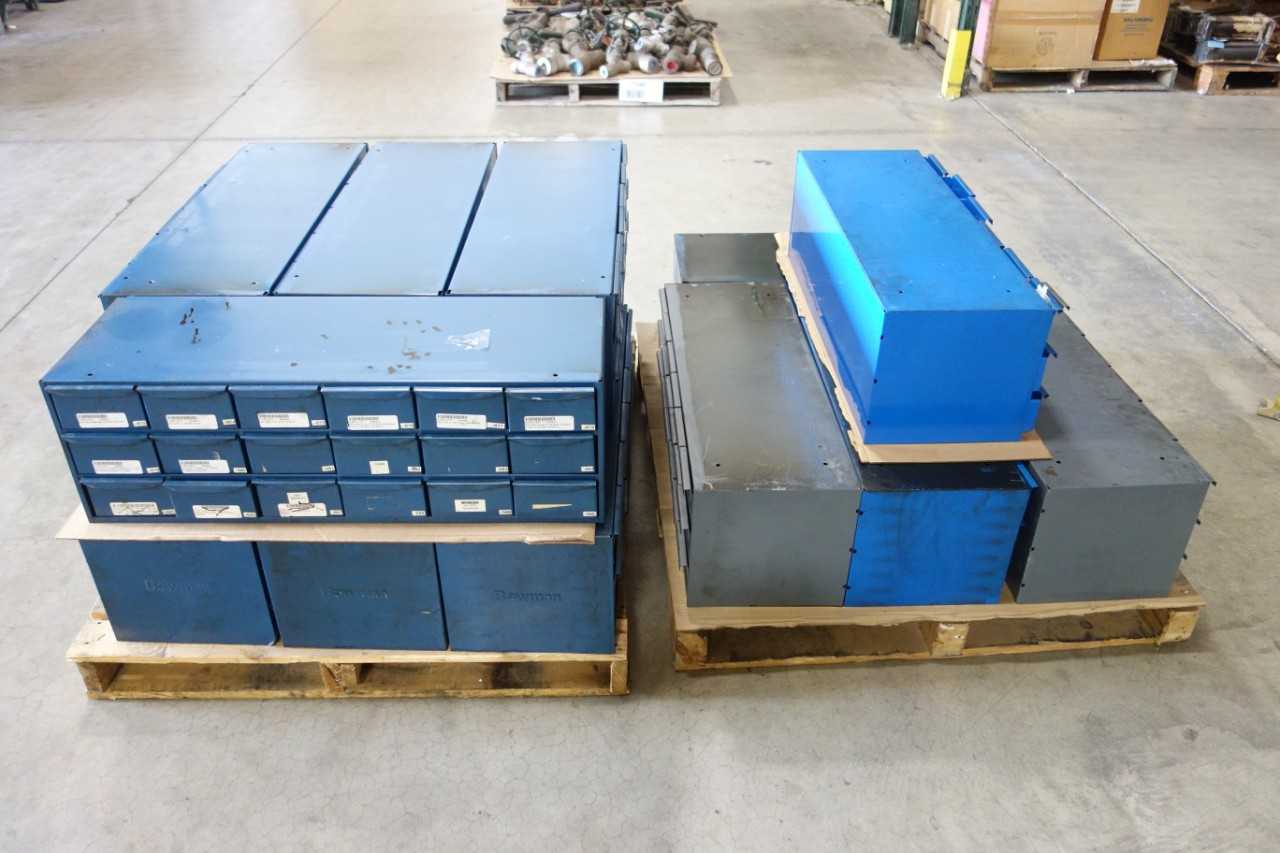 2 PALLETS OF 18 DRAWER CABINETS WITH CONTENTS - TOOL STORAGE