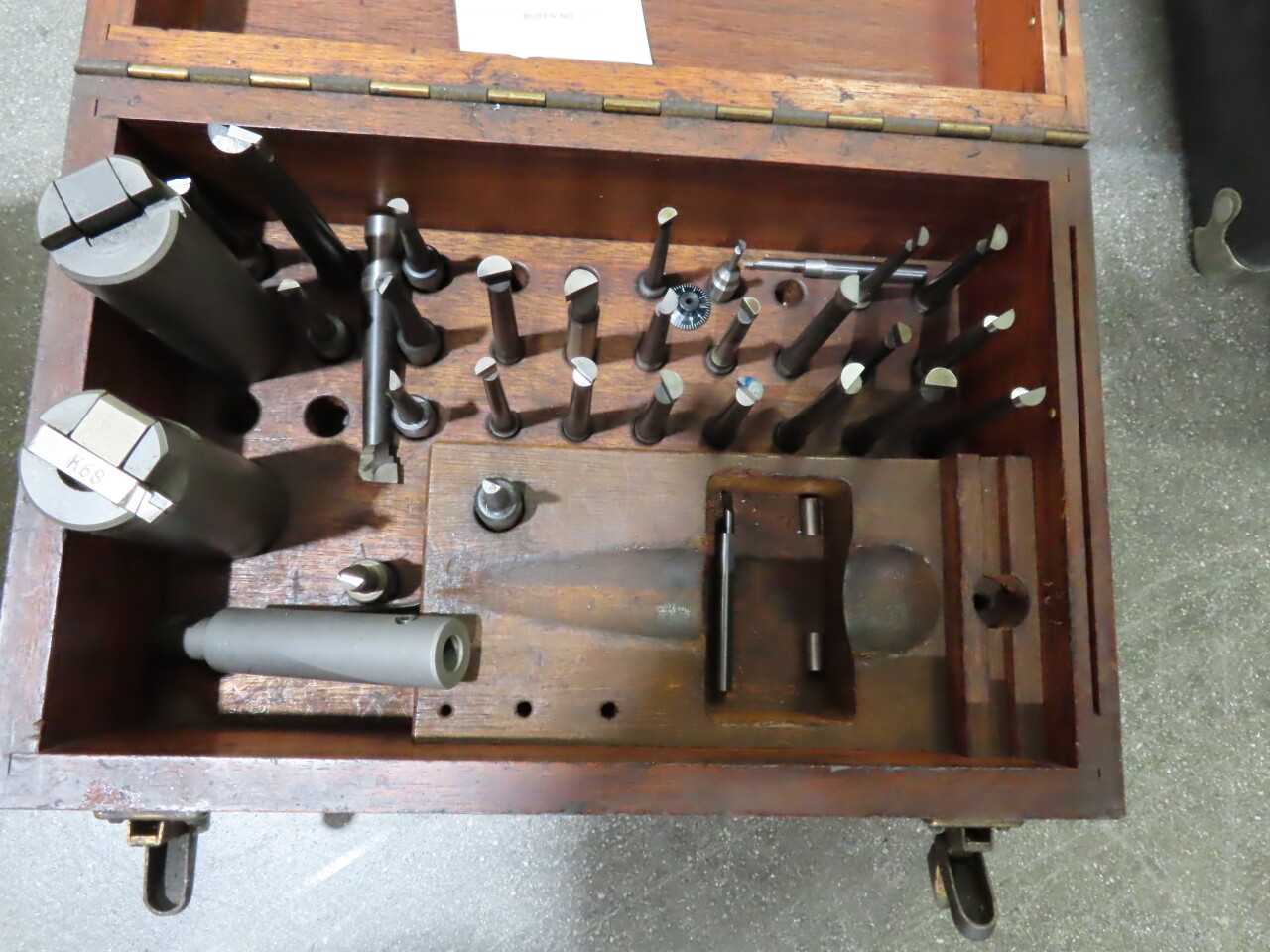 Tool Set - MACHINING ACCESSORIES & TOOLING