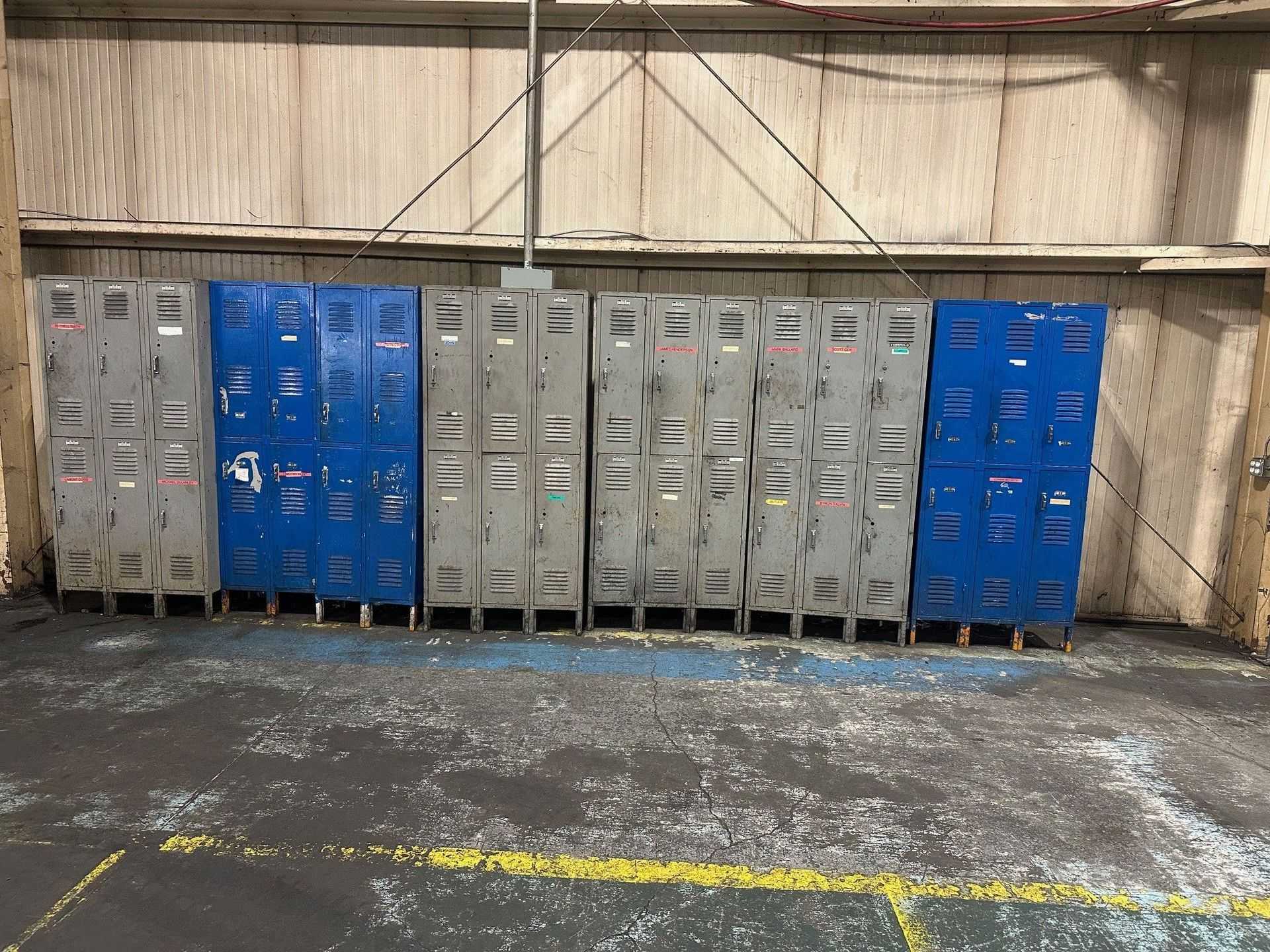 FREE STANDING STORAGE CABINETS