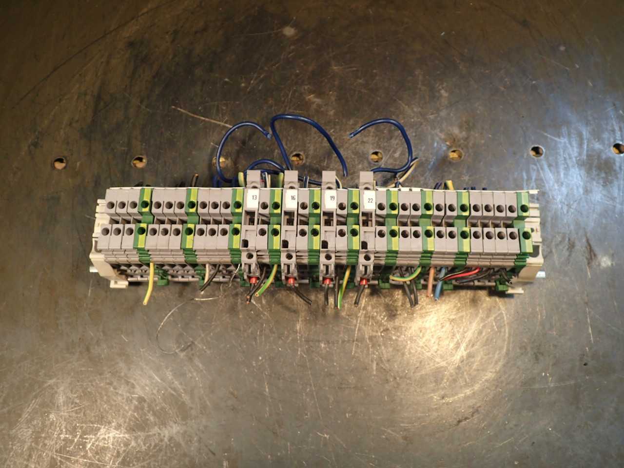 10-1/4" Terminal Rail with 10pcs Entrelec D4/6P, 21pcs M4/6 5116, 4pc M4/8S Fuse - INDUSTRIAL PARTS