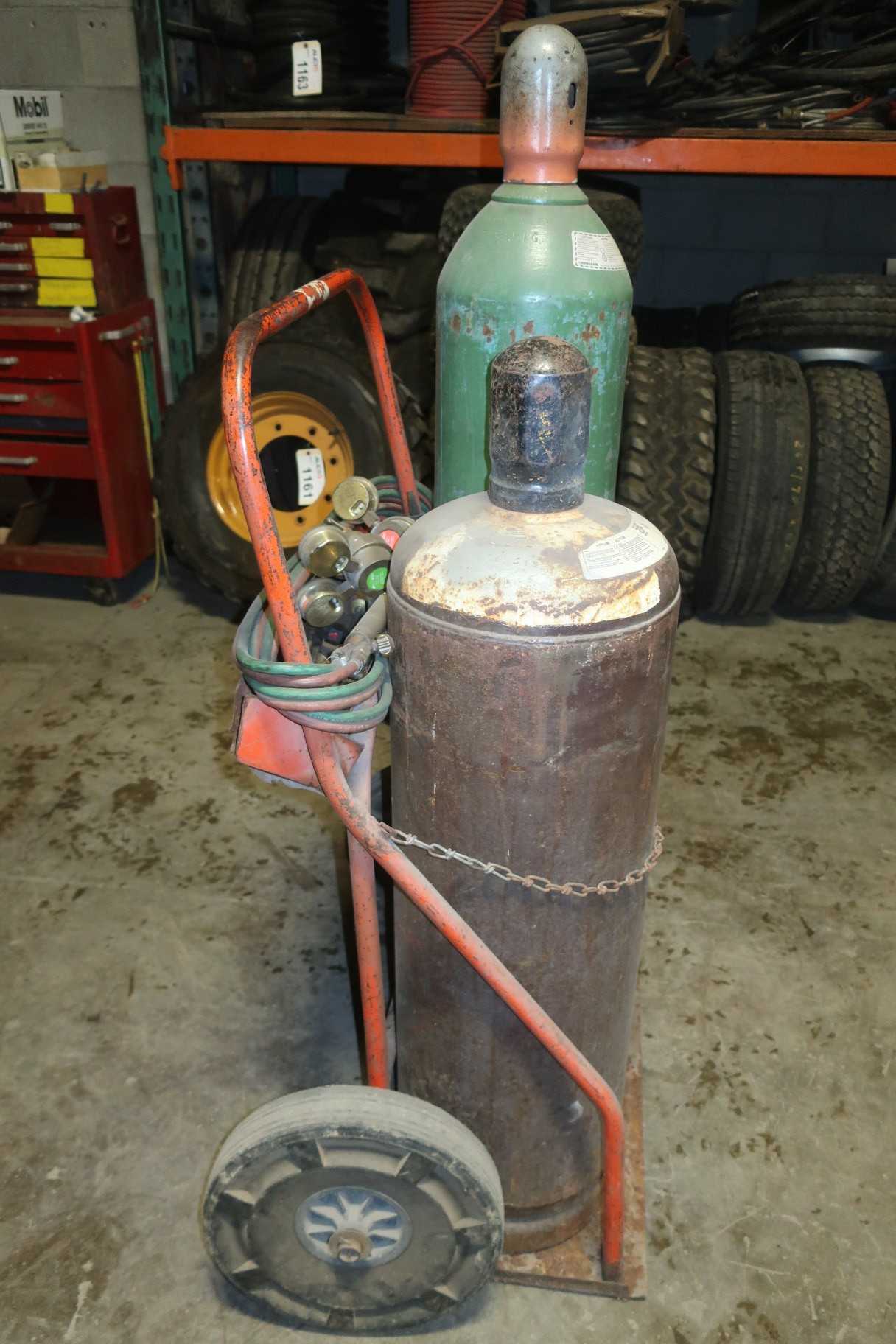 OXY/ACETALINE CUTTING TORCH - WELDING EQUIPMENT