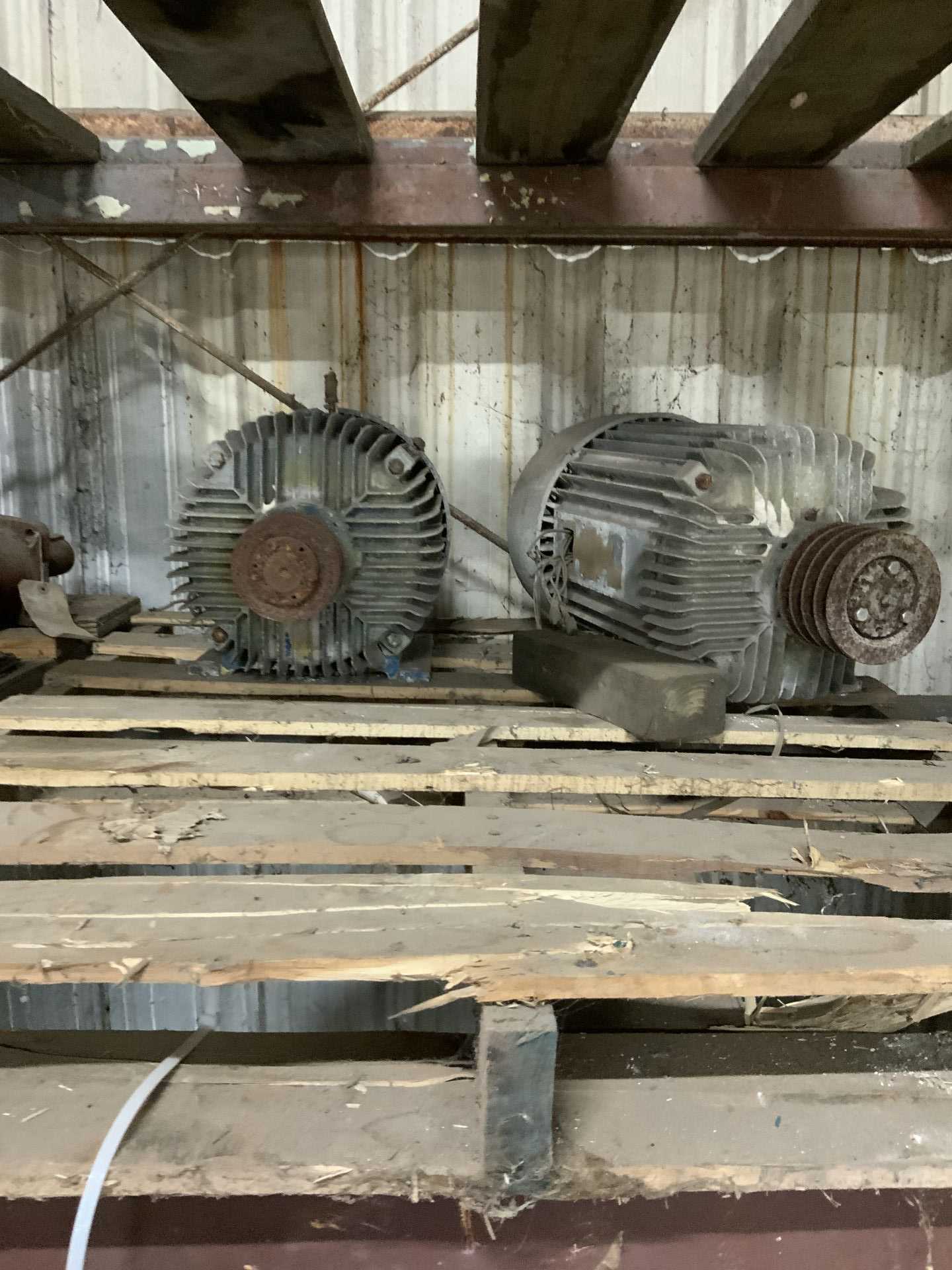 QTY 4 - PALLETS OF MOTORS, PUMPS - ELECTRIC MOTORS