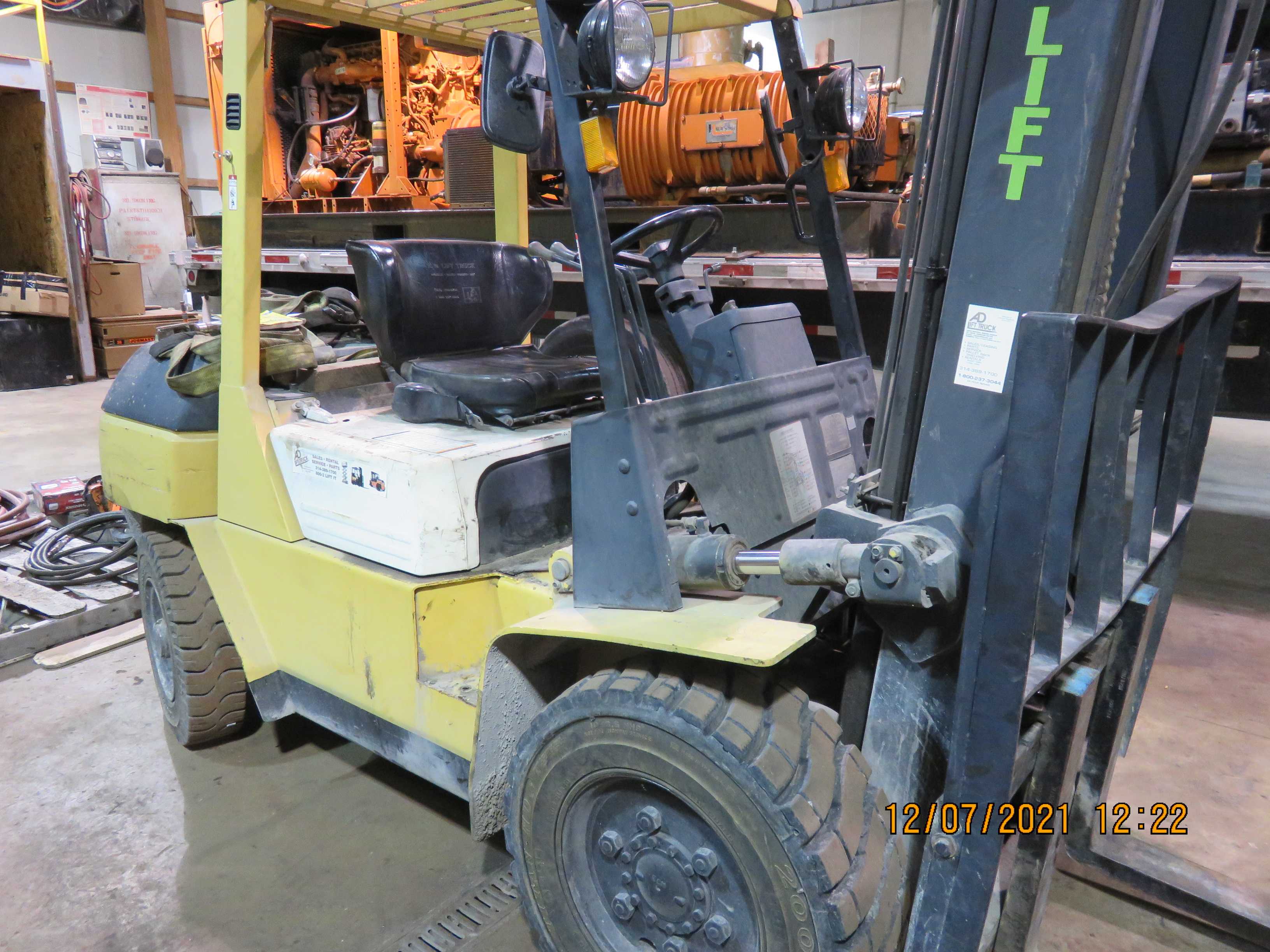 2001 TCM Forklift - FORKLIFTS