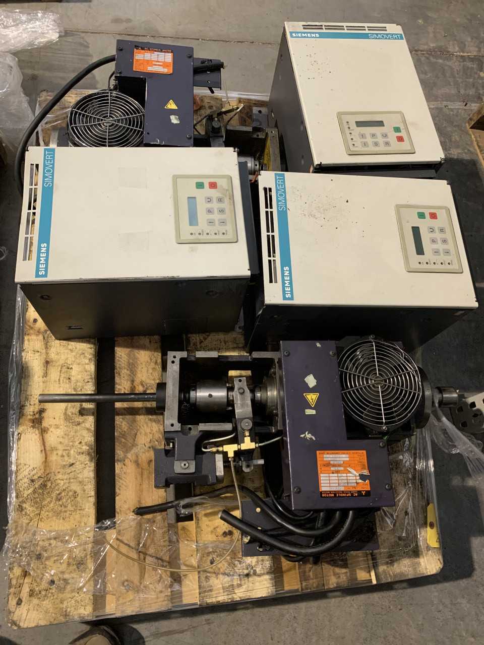 LOT OF SIEMENS DRIVES AND MITSUBISHI INDUCTION MOTORS - MOTOR DRIVES